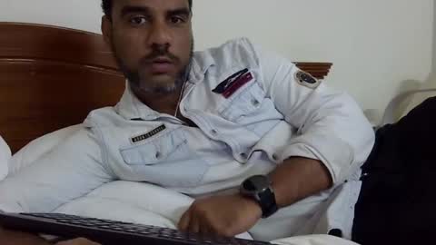 luckyfinalone online show from October 15, 9:59 pm