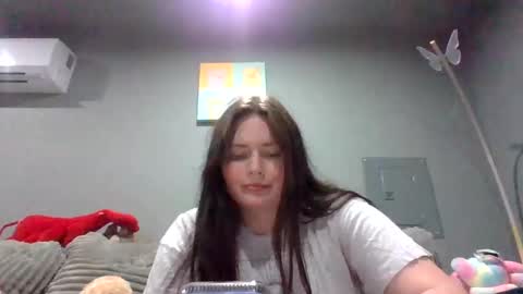 luckygirl96 online show from September 27, 2:09 am