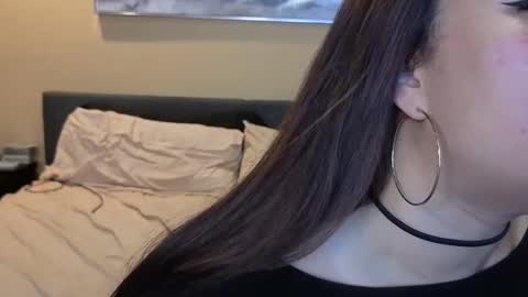 Snapshot of luckylee1992 chatting on September 10, 3:51 am luckylee1992 online show from September 10, 3:51 am