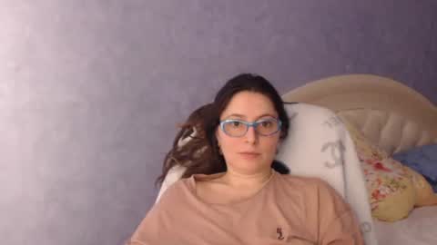 luckylinda23 online show from February 26, 7:32 pm