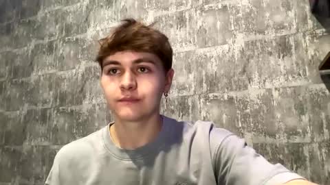 Snapshot of luckymenchik chatting on October 25, 4:29 pm Ricky online show from October 25, 4:29 pm