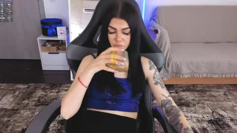 Monika online show from May 6, 6:52 am