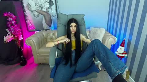 Snapshot of luckyrebel_ chatting on January 7, 6:27 am Monika online show from January 7, 6:27 am