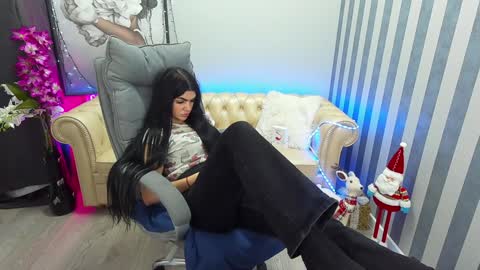 Snapshot of luckyrebel_ chatting on January 18, 2:02 pm Monika online show from January 18, 2:02 pm