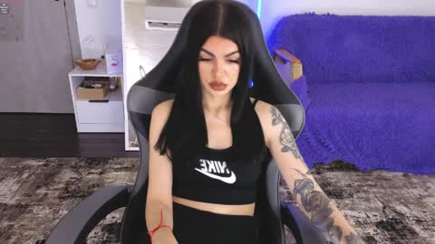 Monika online show from April 8, 8:39 am