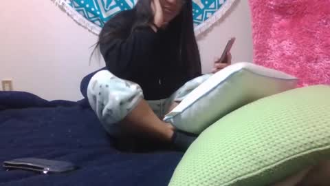 Snapshot of luckyts_cumx chatting on February 4, 9:17 am luckyts_cumx online show from February 4, 9:17 am