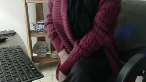 lucy_0000 online show from January 14, 6:27 pm