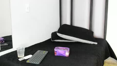   online show from September 14, 12:02 am