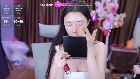 Lucy online show from October 3, 1:26 am