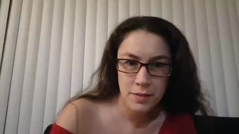 Lucy online show from January 24, 5:53 am