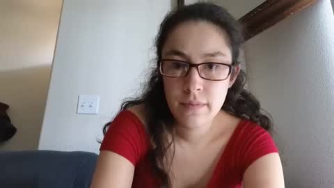 Lucy online show from February 6, 9:06 pm