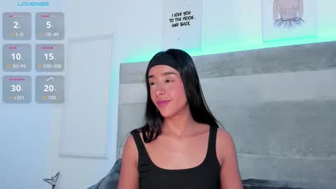 Lucy online show from October 21, 2:27 am