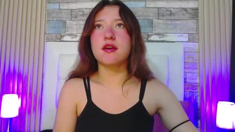 lucy_hs online show from February 11, 6:08 am