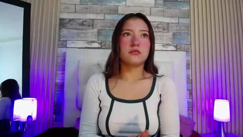 lucy_hs online show from January 30, 3:11 am