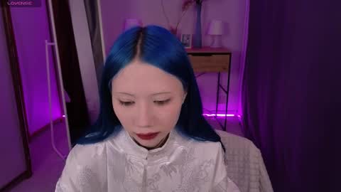 Snapshot of lucy_millss chatting on February 21, 2:06 pm LUCY online show from February 21, 2:06 pm