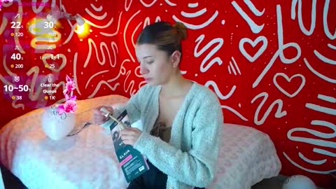 Lucy online show from February 19, 11:31 am