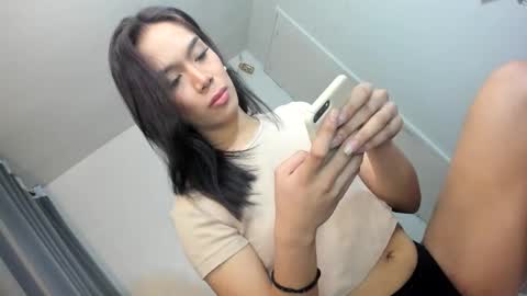 Snapshot of lucy_shane chatting on September 14, 11:00 am lucy_shane online show from September 14, 11:00 am