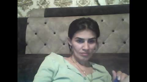 lucydoorbell online show from September 15, 7:37 pm