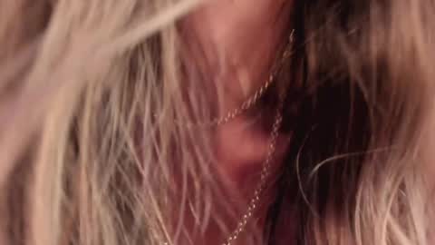 LucyJhonsonn online show from January 26, 3:06 am