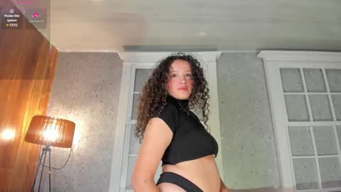 Lucy online show from October 20, 3:00 am