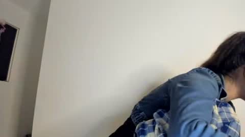 lucyportman online show from April 16, 7:41 am