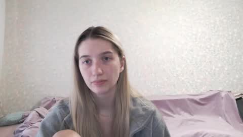 Lucy Ree online show from September 16, 9:12 am