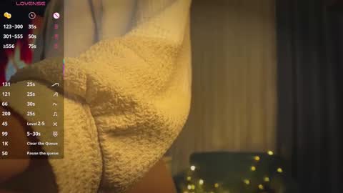 Spider Girl  online show from October 13, 4:14 am