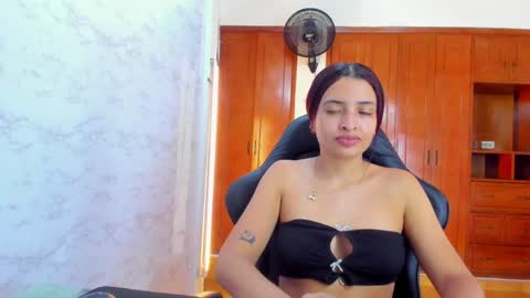 LUCY  online show from May 5, 7:19 pm
