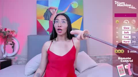 Lucy Liiu online show from September 22, 3:16 pm