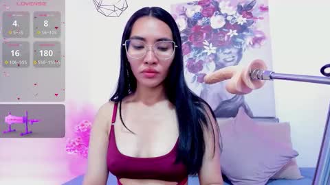 Lucy Liiu online show from November 6, 3:15 pm