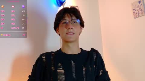 Lui online show from March 8, 3:21 am