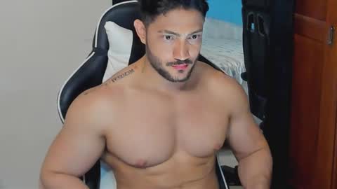Snapshot of luis_baptista chatting on September 13, 2:03 am luis_baptista online show from September 13, 2:03 am