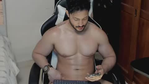luis_baptista online show from May 31, 4:00 am