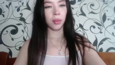 luisa lovedom online show from May 30, 3:21 pm