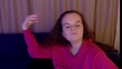 Luisa Rosee online show from February 19, 7:37 pm
