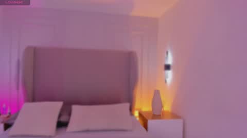 L U I S A online show from October 3, 8:17 pm