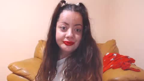 Cassie online show from November 4, 4:30 pm