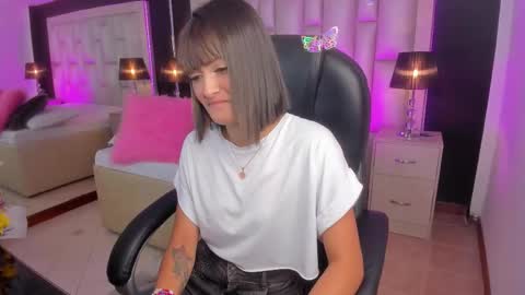 Luisa  online show from March 9, 3:27 pm