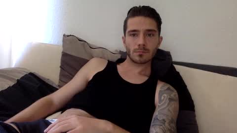 Snapshot of luisbadx chatting on January 19, 11:34 am Luis Badx online show from January 19, 11:34 am