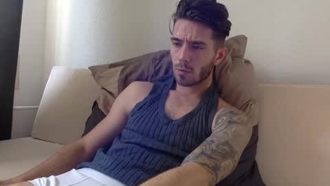 Snapshot of luisbadx chatting on March 1, 8:45 am Luis Badx online show from March 1, 8:45 am