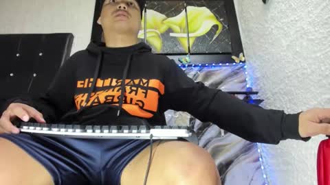 luisfernando01 online show from November 26, 3:59 am