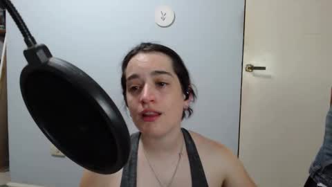 Genevieve online show from January 13, 12:40 am