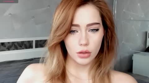 Lizzy online show from October 10, 11:27 am