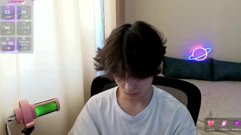 lukahayes online show from April 10, 2:00 pm