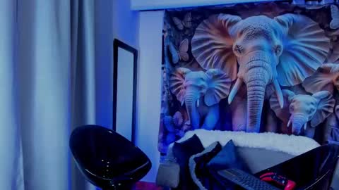 Lukas Green online show from October 2, 6:45 am