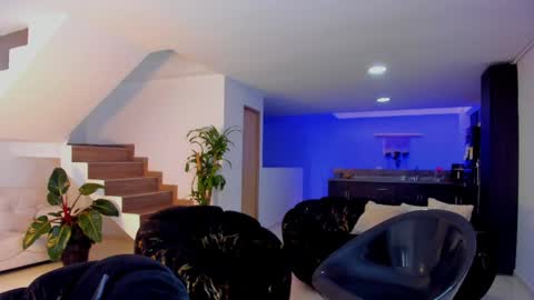 Lukas Green online show from April 3, 8:49 pm