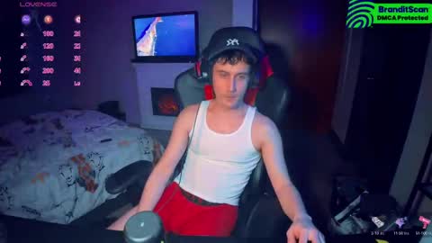 lukatripp online show from December 28, 1:06 pm