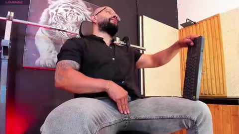 LUKE online show from November 19, 11:31 am