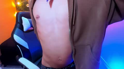 Luke online show from January 23, 8:13 pm