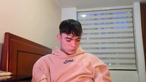 lukeboyce online show from September 15, 11:06 pm